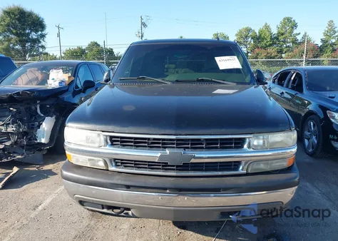 2003 Chevrolet Suburban 1500 Lt z USA, uszkodzony, nr VIN 3GNFK16Z63G227006